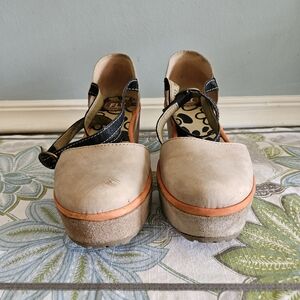 FLY LONDON Platform Wedges